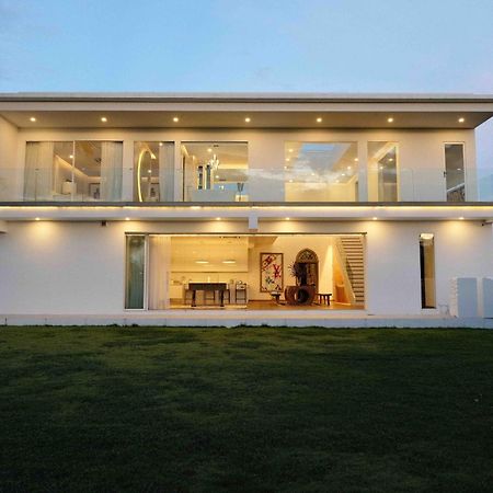 Palm Villa - Award Winning Modern Luxury & Exclusive Villa Resort Chiang Mai Dış mekan fotoğraf